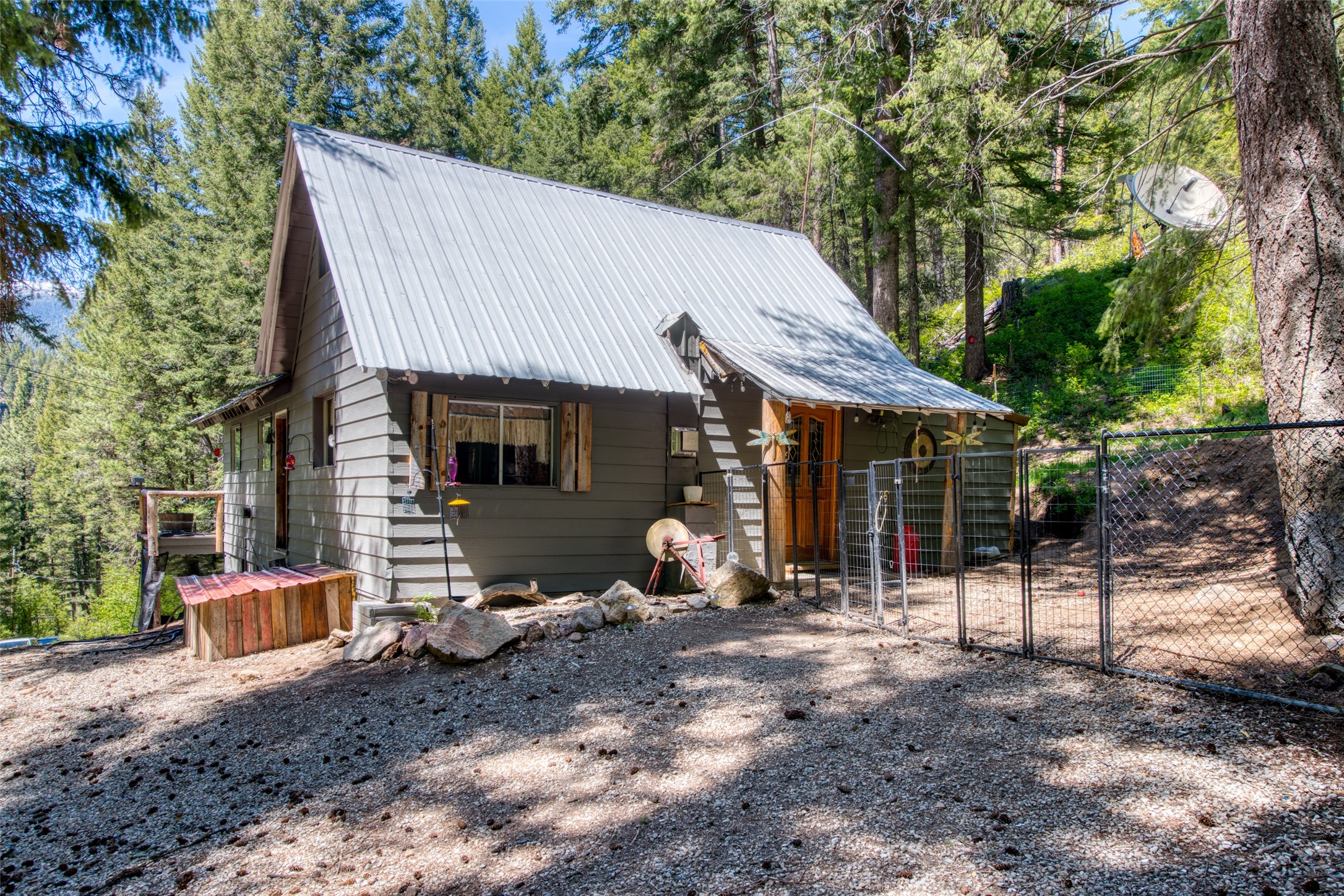 Darby, Montana 59829, United States, 1 Bedroom Bedrooms, ,1 BathroomBathrooms,Residential,Pending,57609