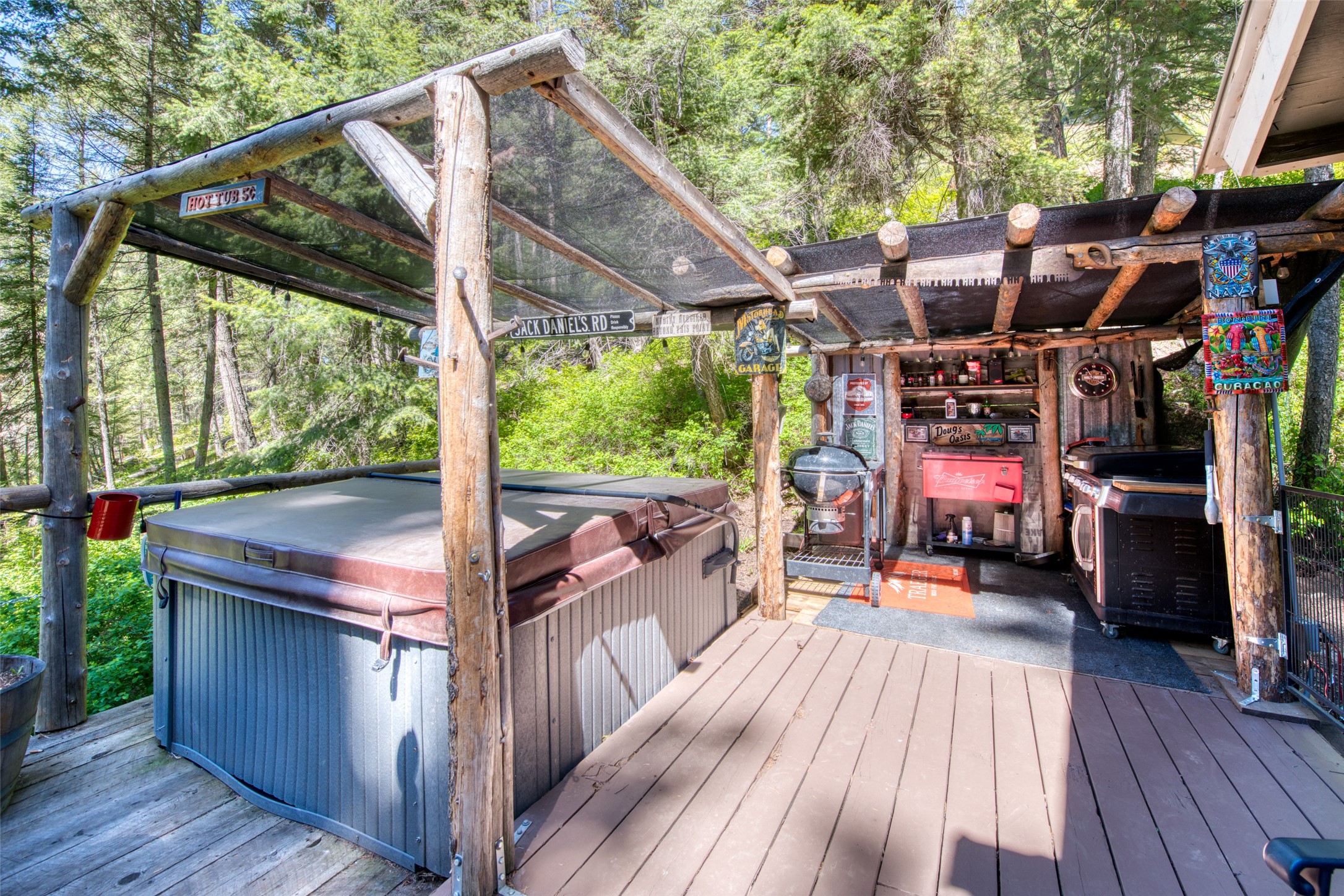 Darby, Montana 59829, United States, 1 Bedroom Bedrooms, ,1 BathroomBathrooms,Residential,Pending,57609