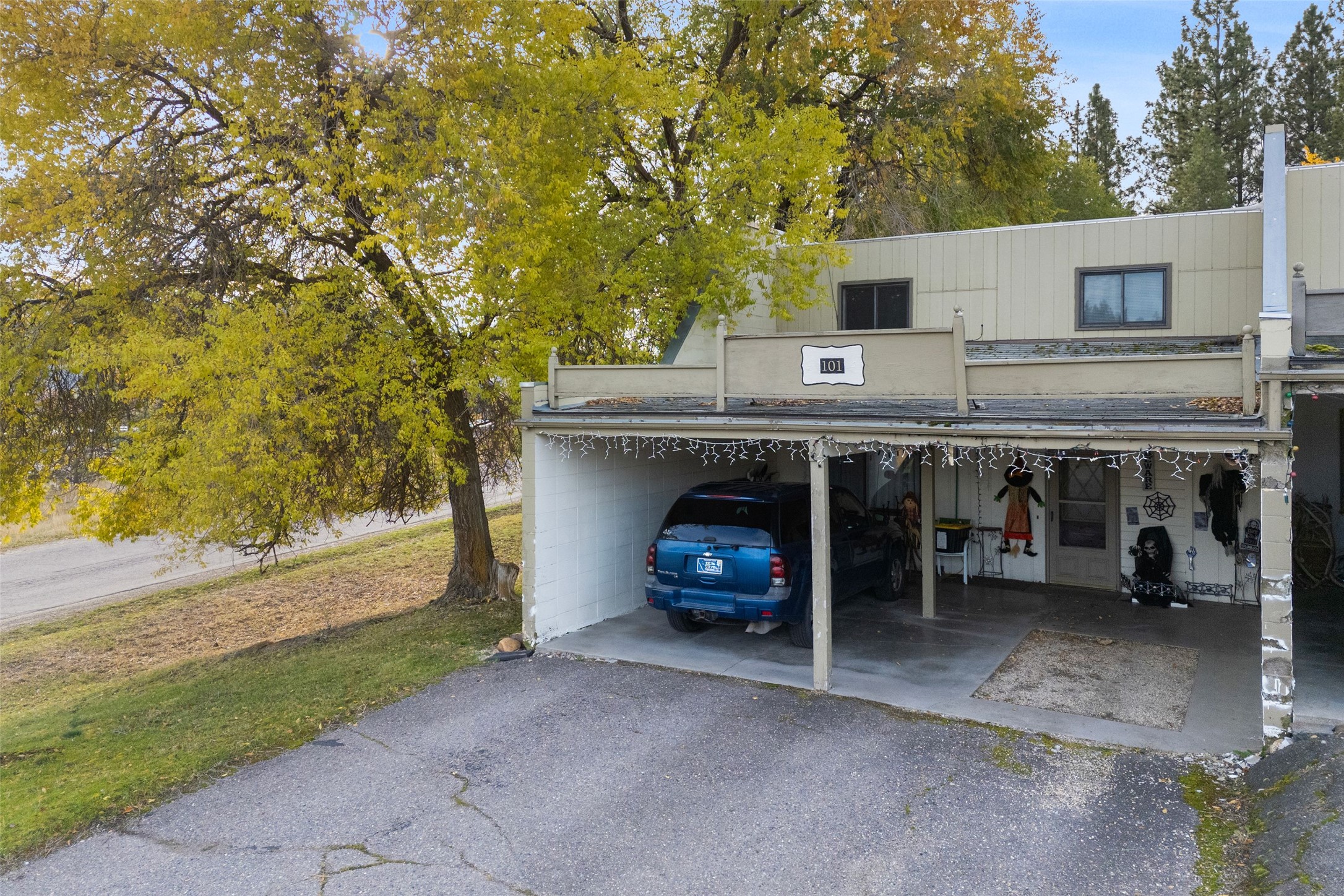 101-111 Ridgeway Drive