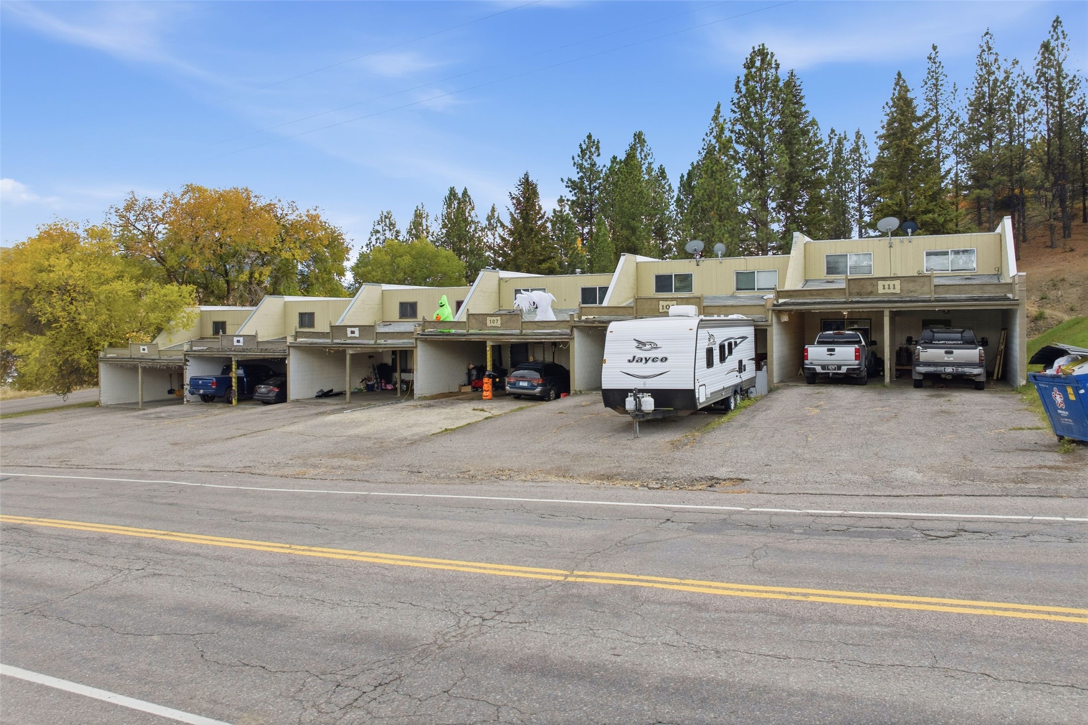 101-111 Ridgeway Drive