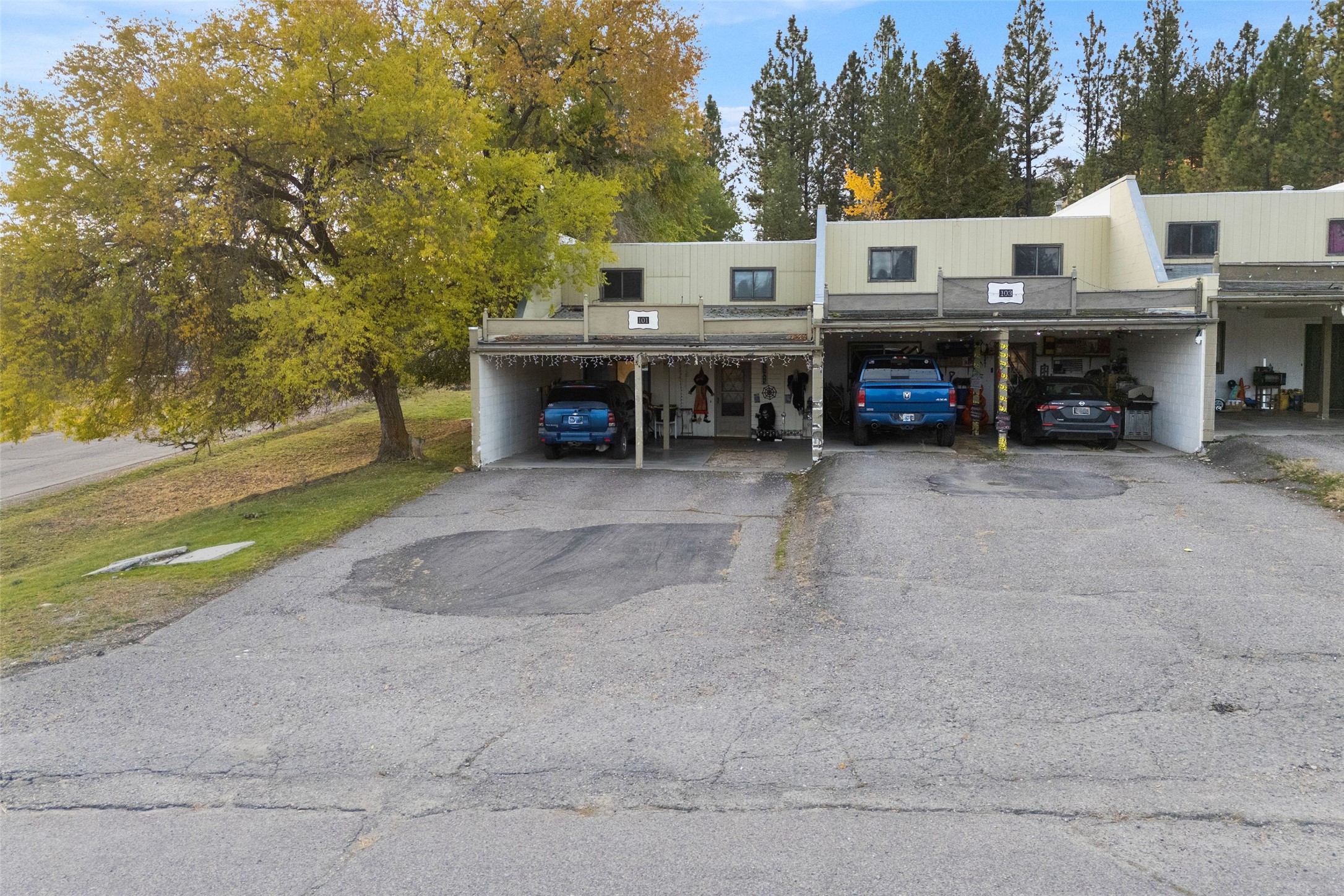 101-111 Ridgeway Drive