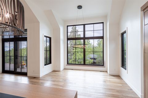 Tiny photo for 176 S Shooting Star Circle, Whitefish, MT 59937 (MLS # 30070230)