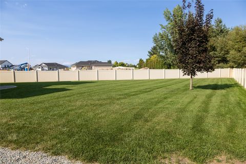 Tiny photo for 112 Owens Court, Kalispell, MT 59901 (MLS # 30065049)