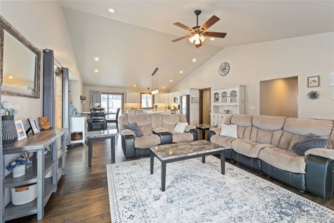 Tiny photo for 112 Owens Court, Kalispell, MT 59901 (MLS # 30065049)