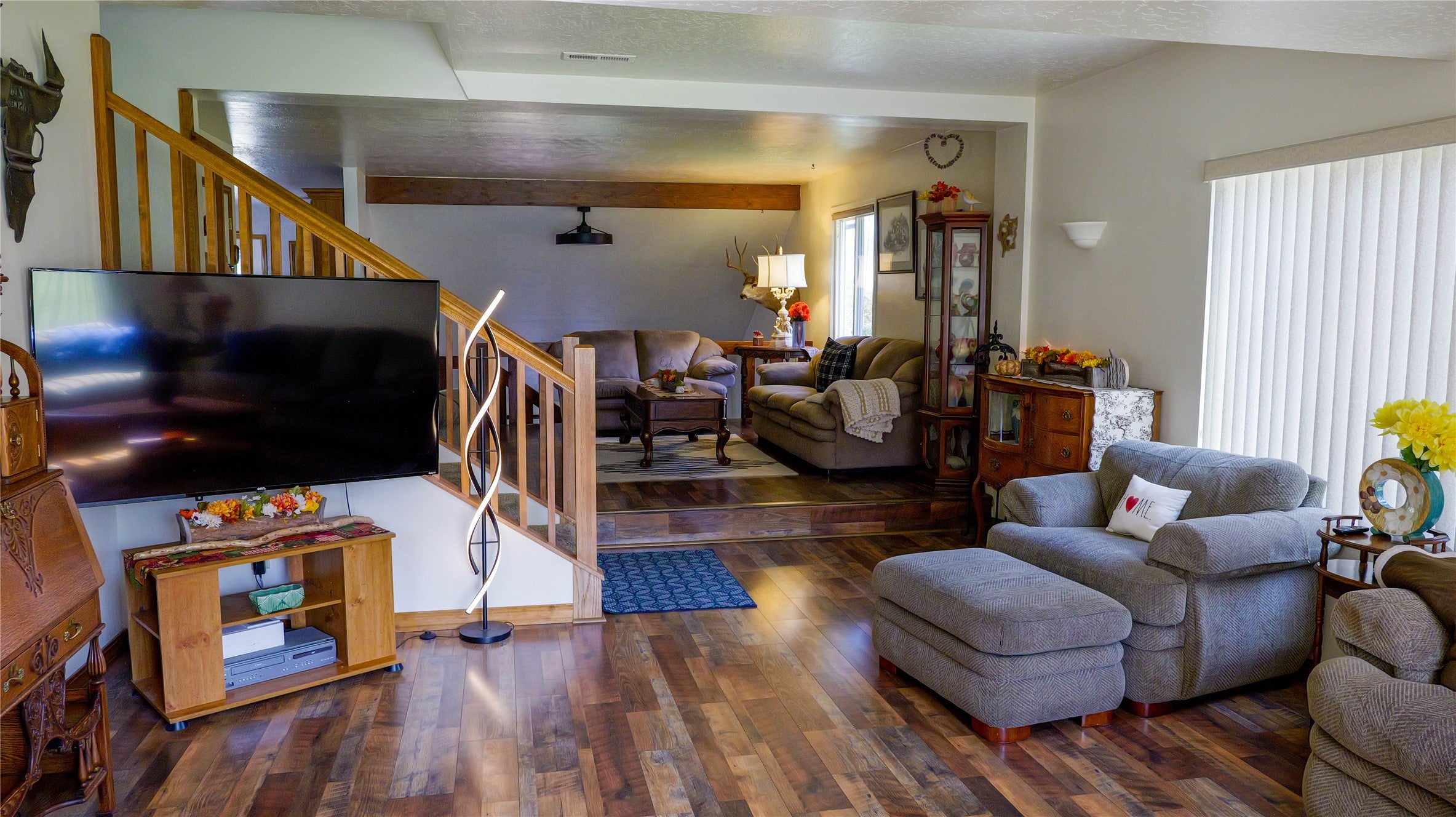 2404 Highwood Drive