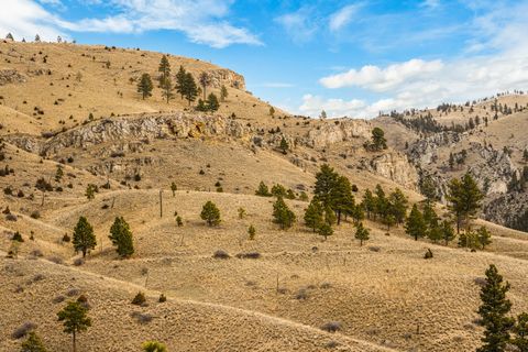 Tiny photo for 8545 Eagle View Road, Helena, MT 59602 (MLS # 30070964)