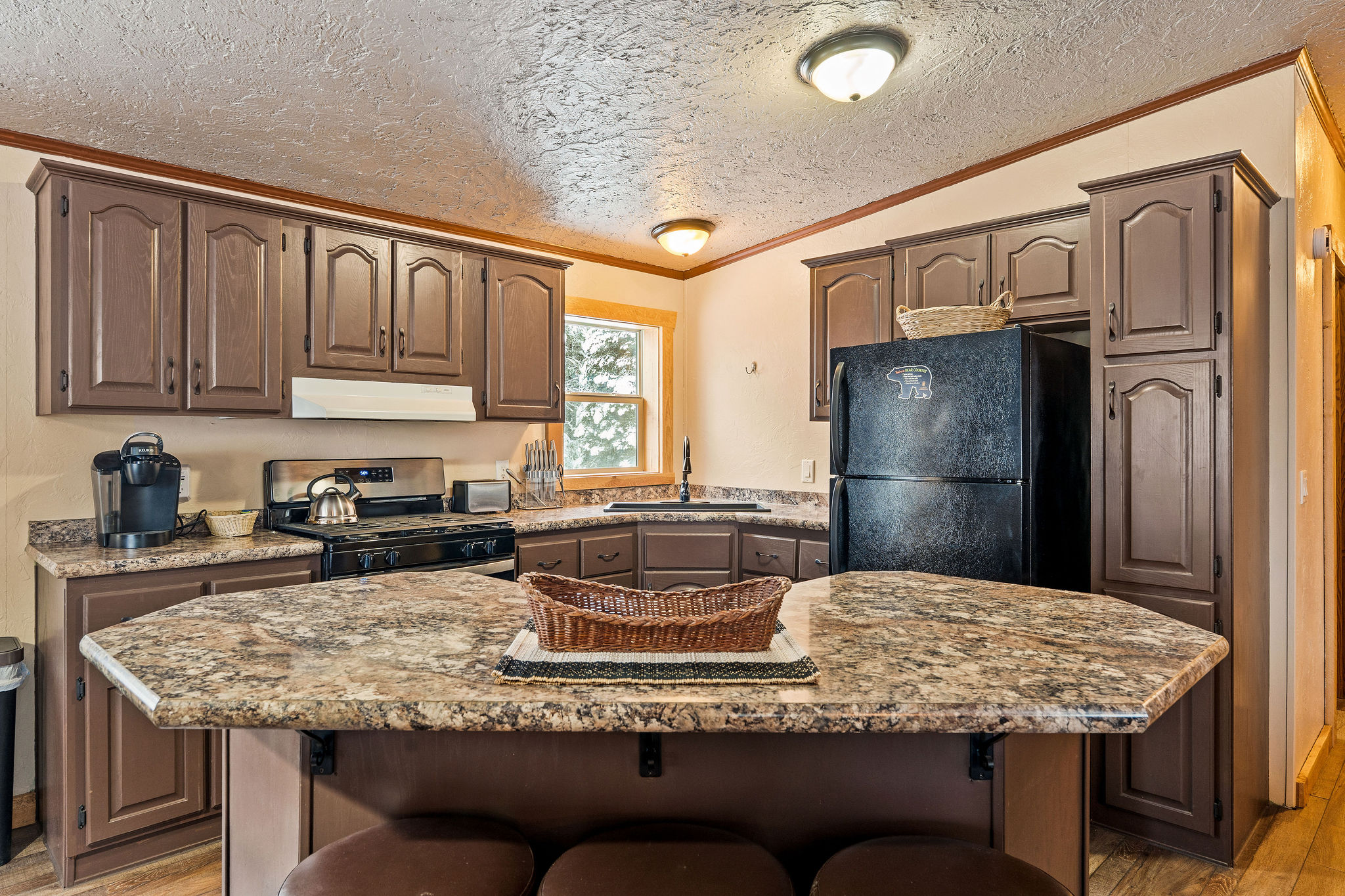 15633 North Fork Road