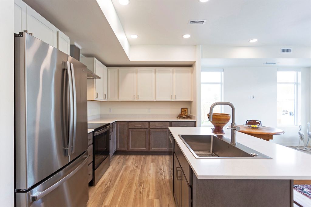 Photo of 1705 Scott Street #H, Missoula, MT 59802 (MLS # 30069806)