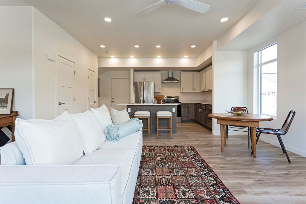 Photo of 1705 Scott Street #H, Missoula, MT 59802 (MLS # 30069806)