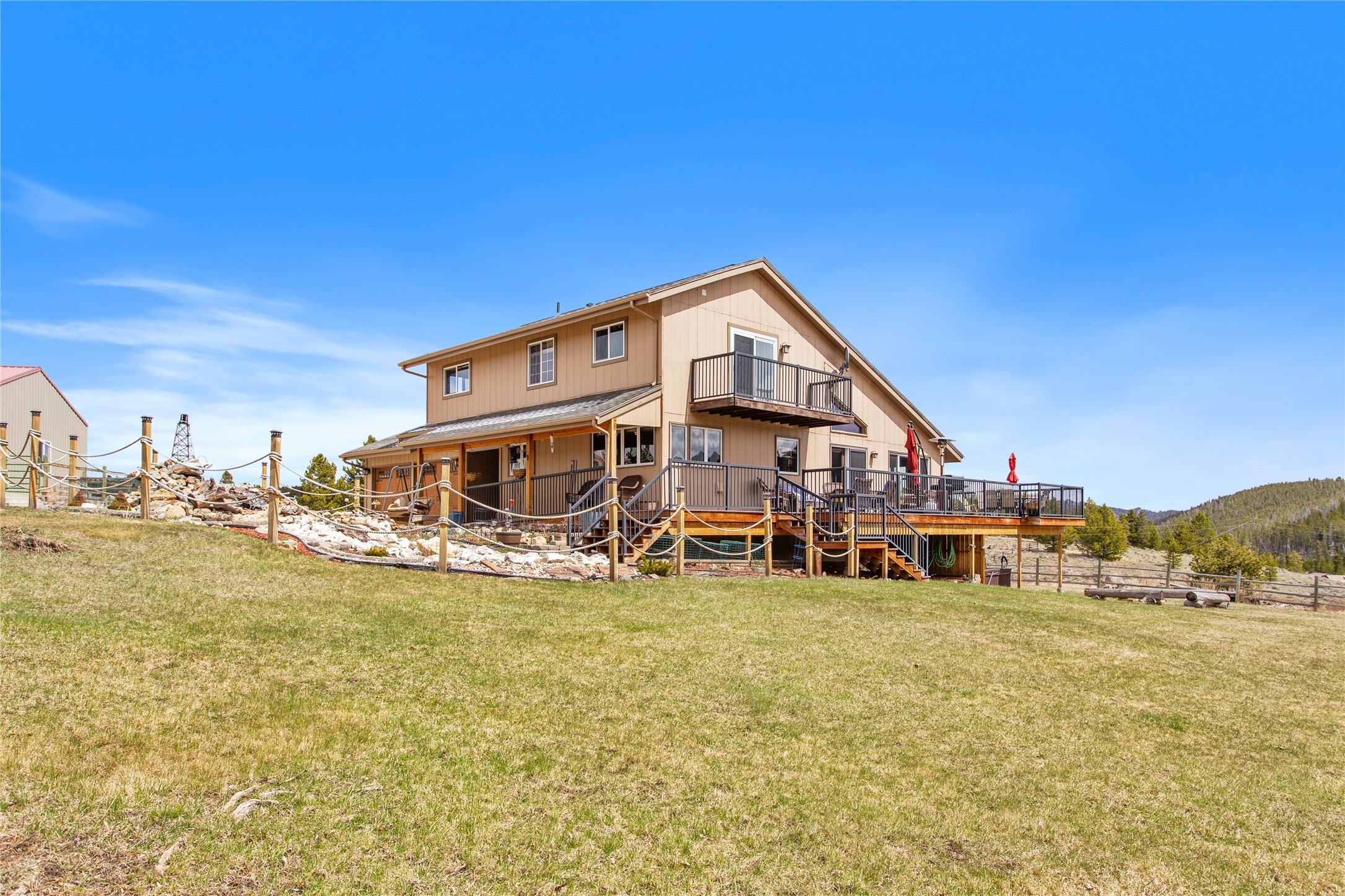 Butte, Montana 59701, United States, 4 Bedrooms Bedrooms, ,4 BathroomsBathrooms,Residential,Pending,58641