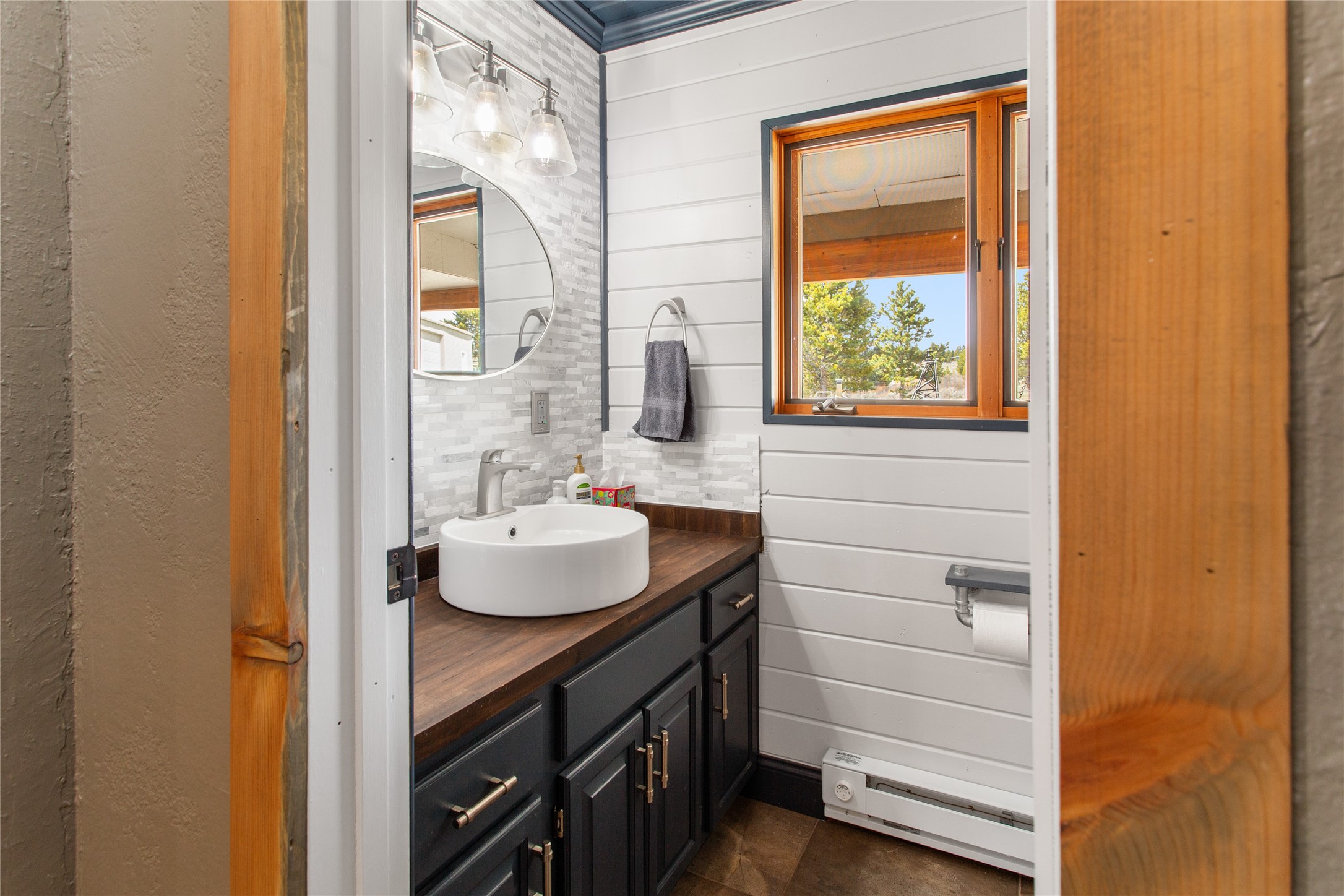 Butte, Montana 59701, United States, 4 Bedrooms Bedrooms, ,4 BathroomsBathrooms,Residential,Pending,58641