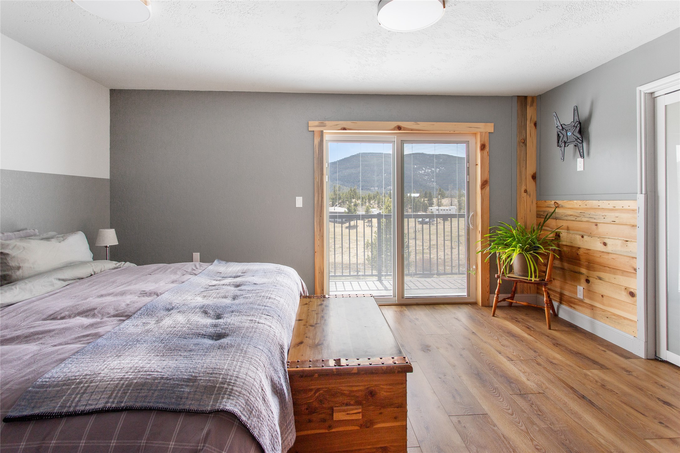 Butte, Montana 59701, United States, 4 Bedrooms Bedrooms, ,4 BathroomsBathrooms,Residential,Pending,58641