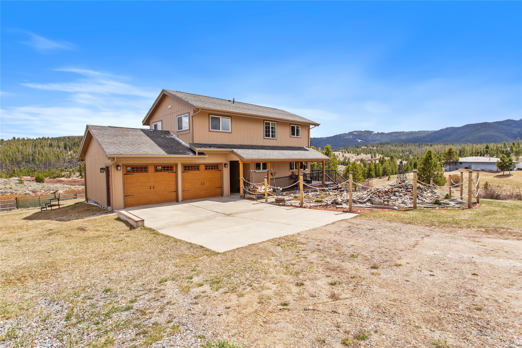 Butte, Montana 59701, United States, 4 Bedrooms Bedrooms, ,4 BathroomsBathrooms,Residential,Pending,58641