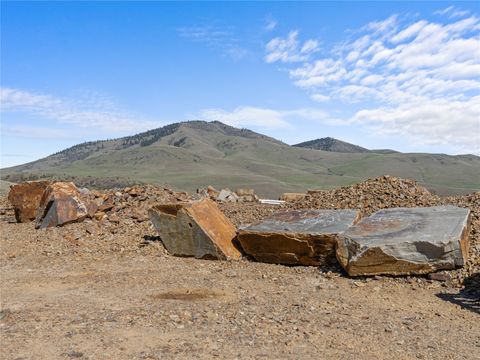 NHN Windmill Road Hot Springs MT 59845