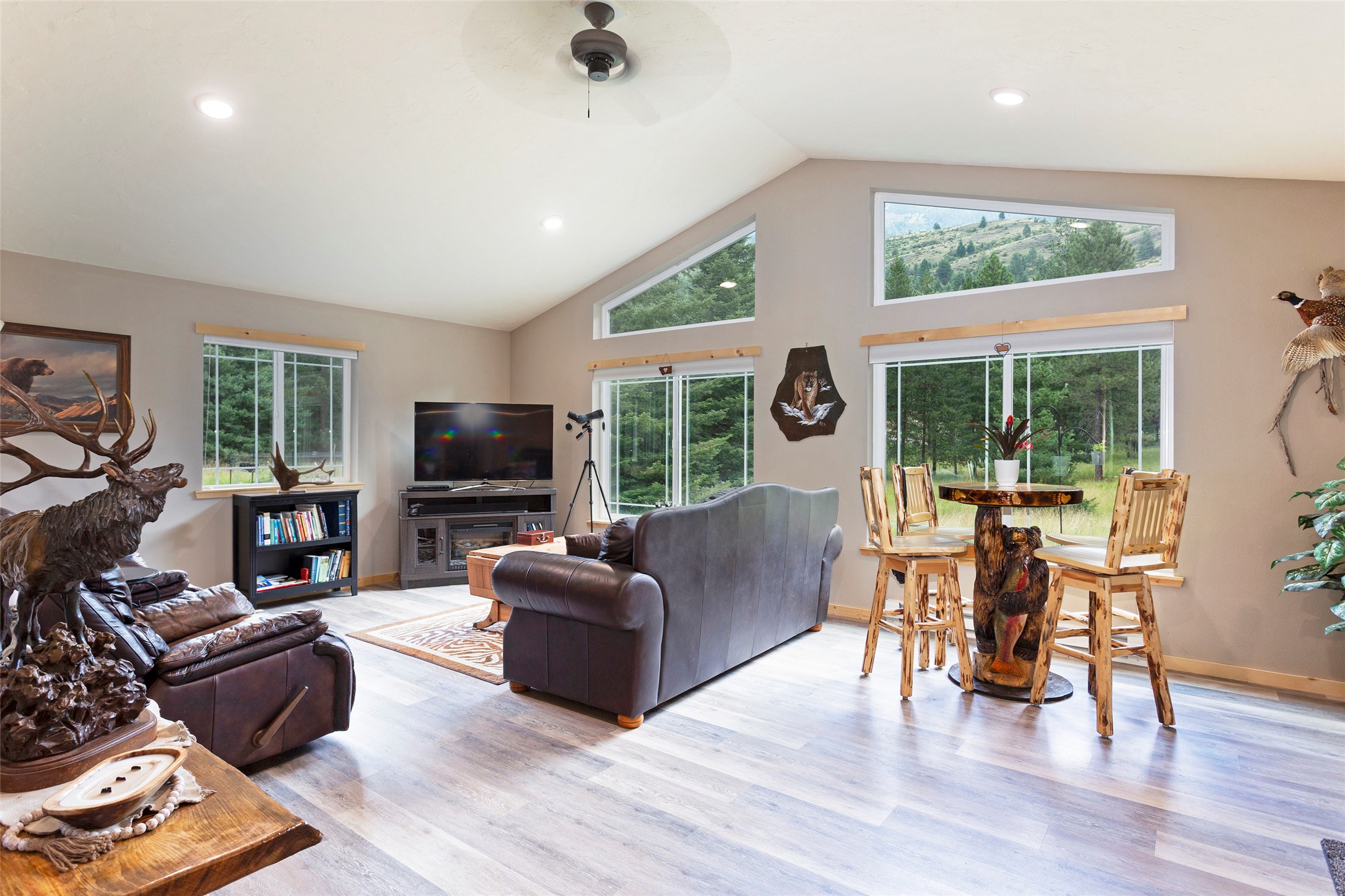176 Mountain View Road
