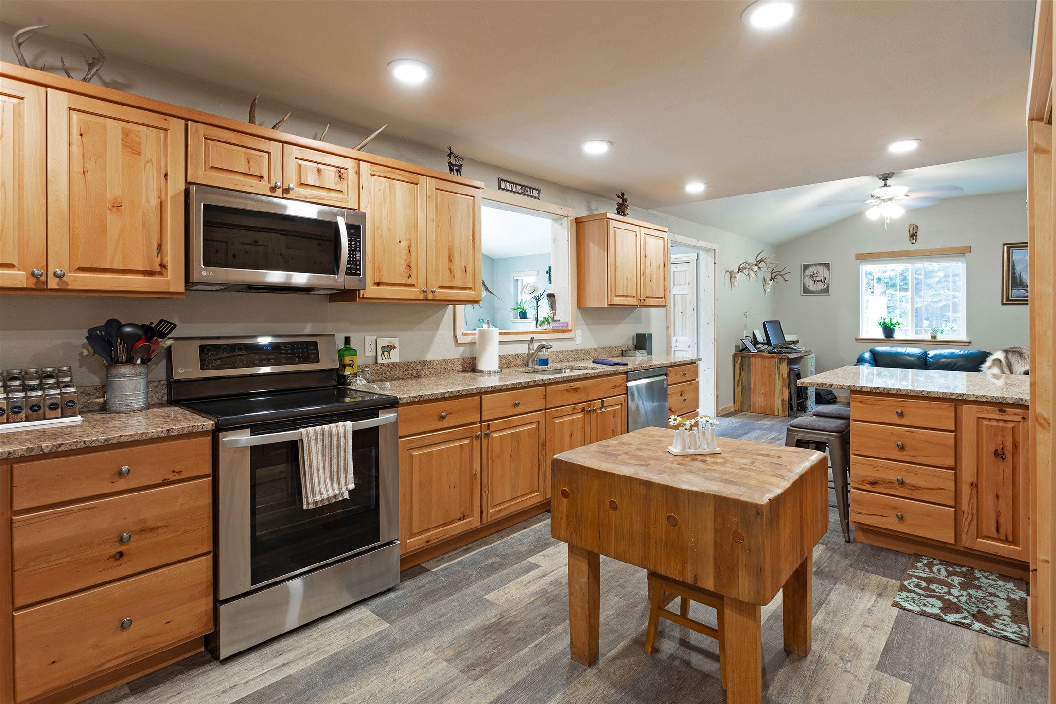 176 Mountain View Road