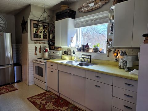 Tiny photo for 217 3rd Avenue SW, Choteau, MT 59422 (MLS # 30068617)