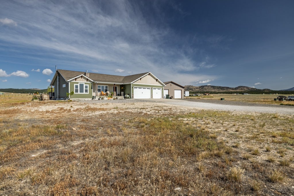 Photo of 6126 Jamvar Court, Helena, MT 59602 (MLS # 30079643)