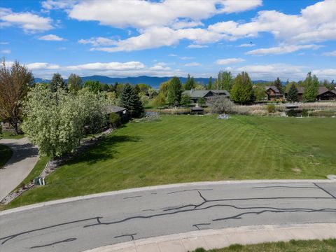 Tiny photo for 20 Marina Way, Bigfork, MT 59911 (MLS # 30069450)
