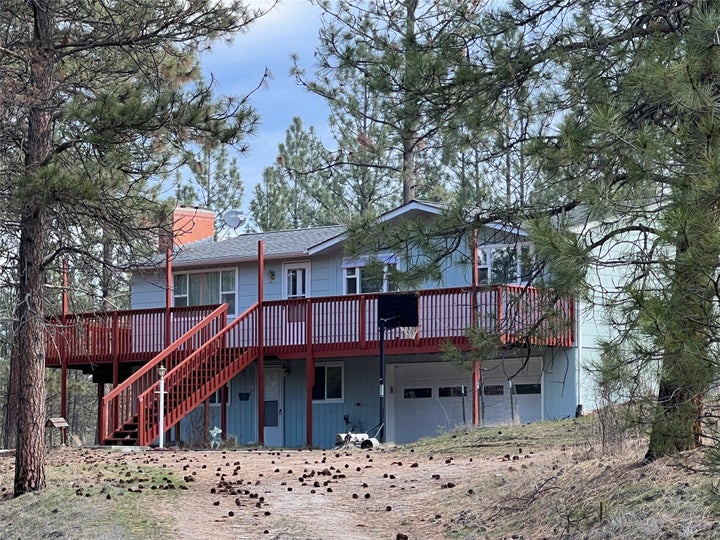 Front of Boise Cascade Modular Home on Permanent Walk Out Daylight Foundation