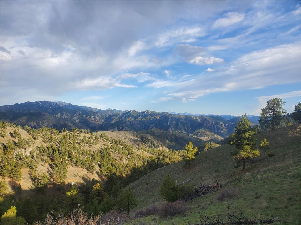 Photo of 87 Hideaway Lane, Cascade, MT 59421 (MLS # 30069083)