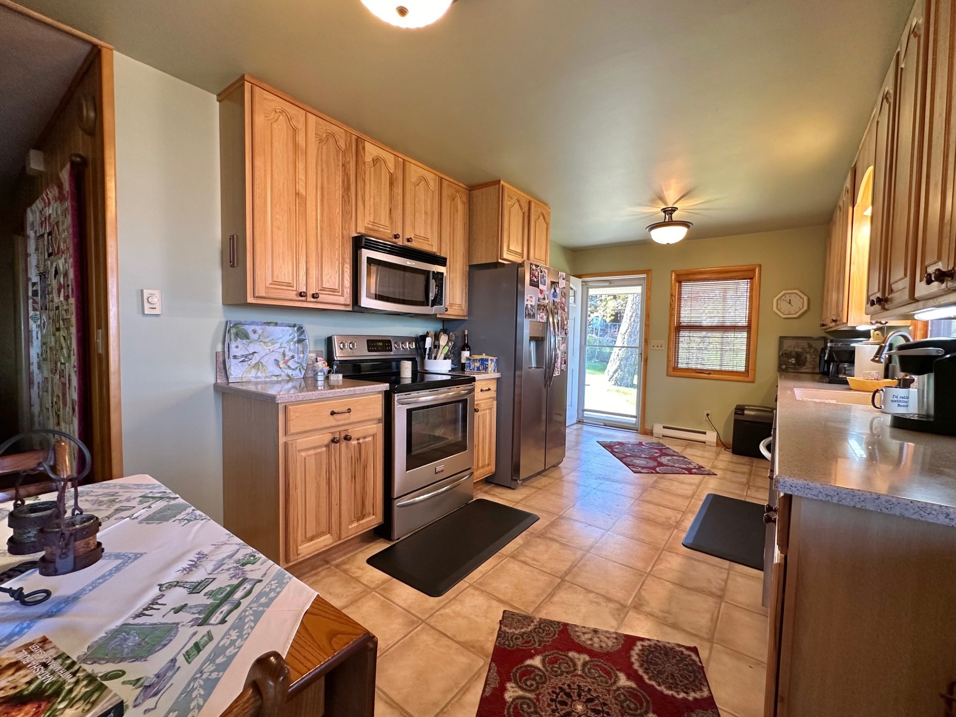 41030 Acacia Lane