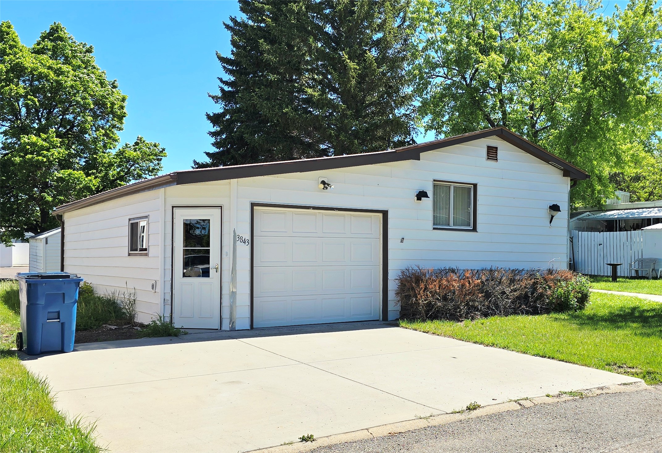 Photo 1 of 25 — 3843 Vigilante Drive, Great Falls, MT 59405