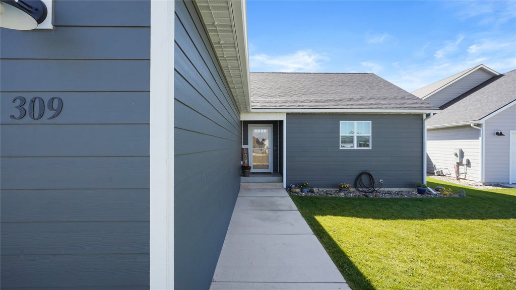 Photo of 309 Lomond Court, East Helena, MT 59635 (MLS # 30079596)