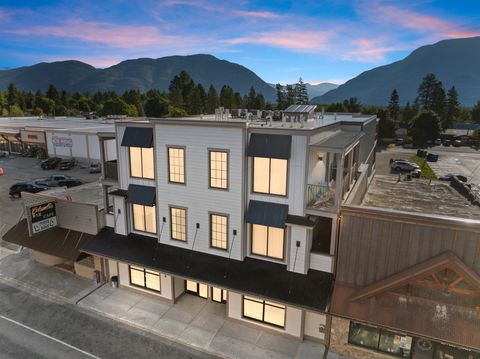 Photo of 519 Nucleus Avenue #303, Columbia Falls, MT 59912 (MLS # 30053180)