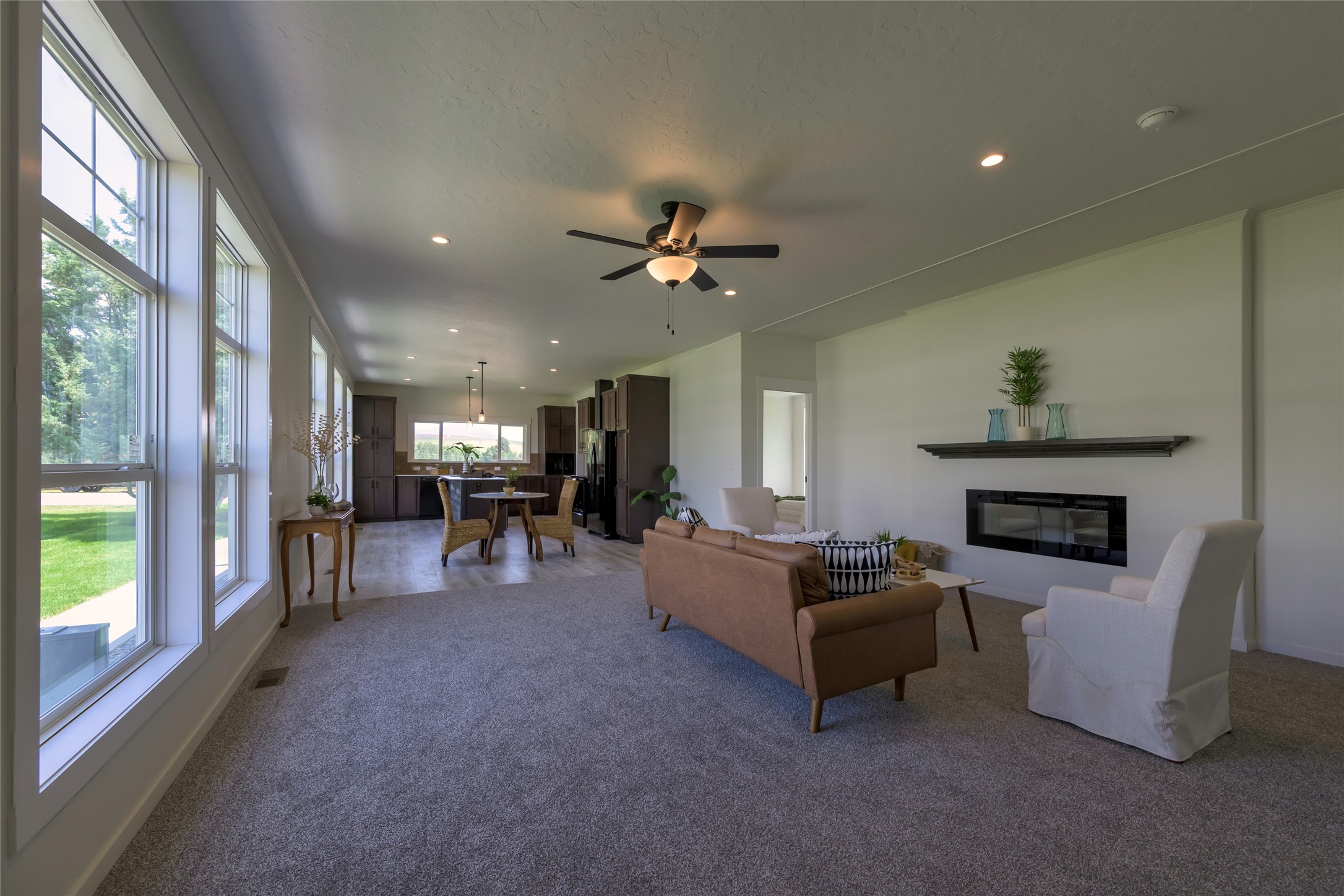 Missoula, Montana 59808, United States, 3 Bedrooms Bedrooms, ,2 BathroomsBathrooms,Residential,Active,160799