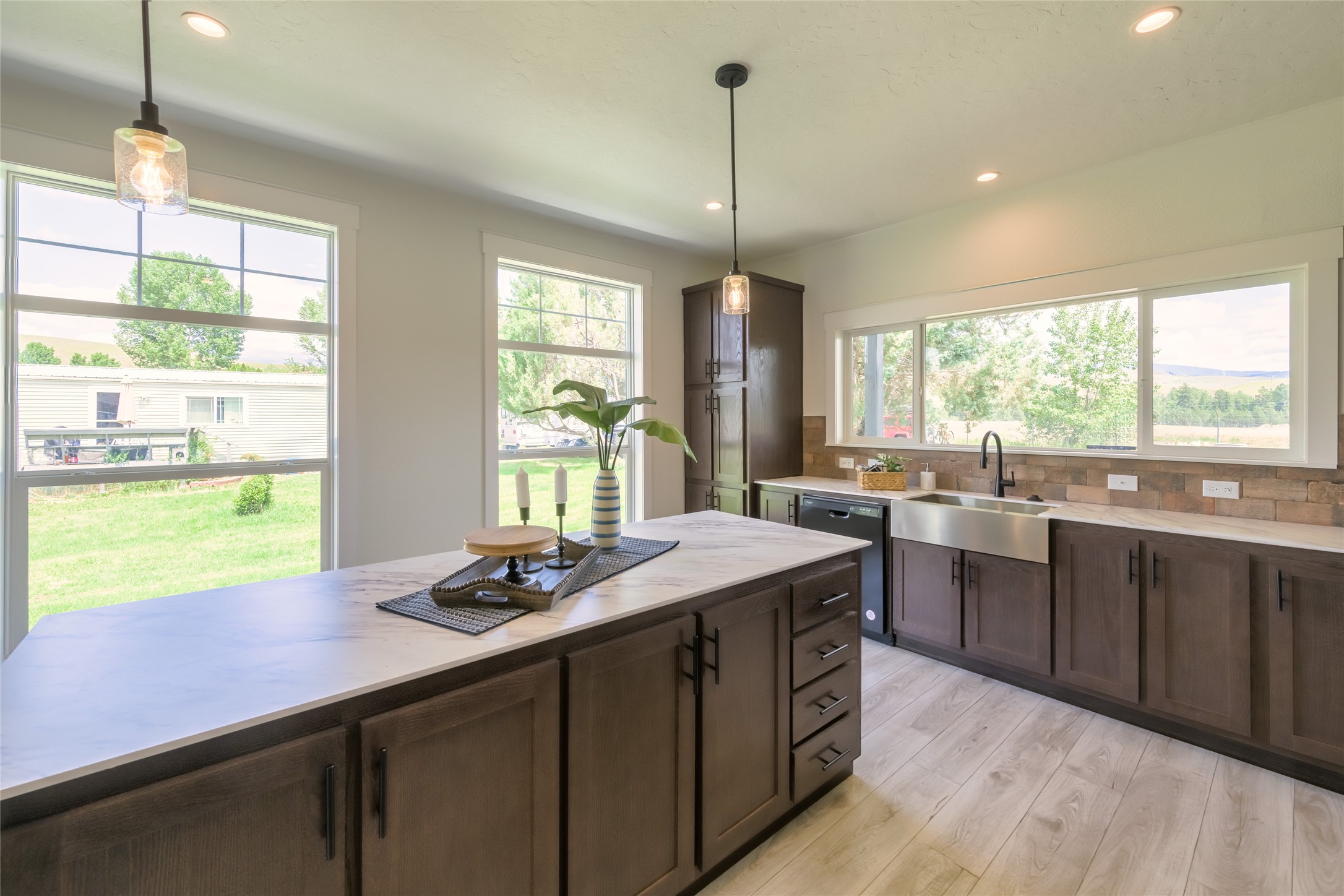 Missoula, Montana 59808, United States, 3 Bedrooms Bedrooms, ,2 BathroomsBathrooms,Residential,Active,160799