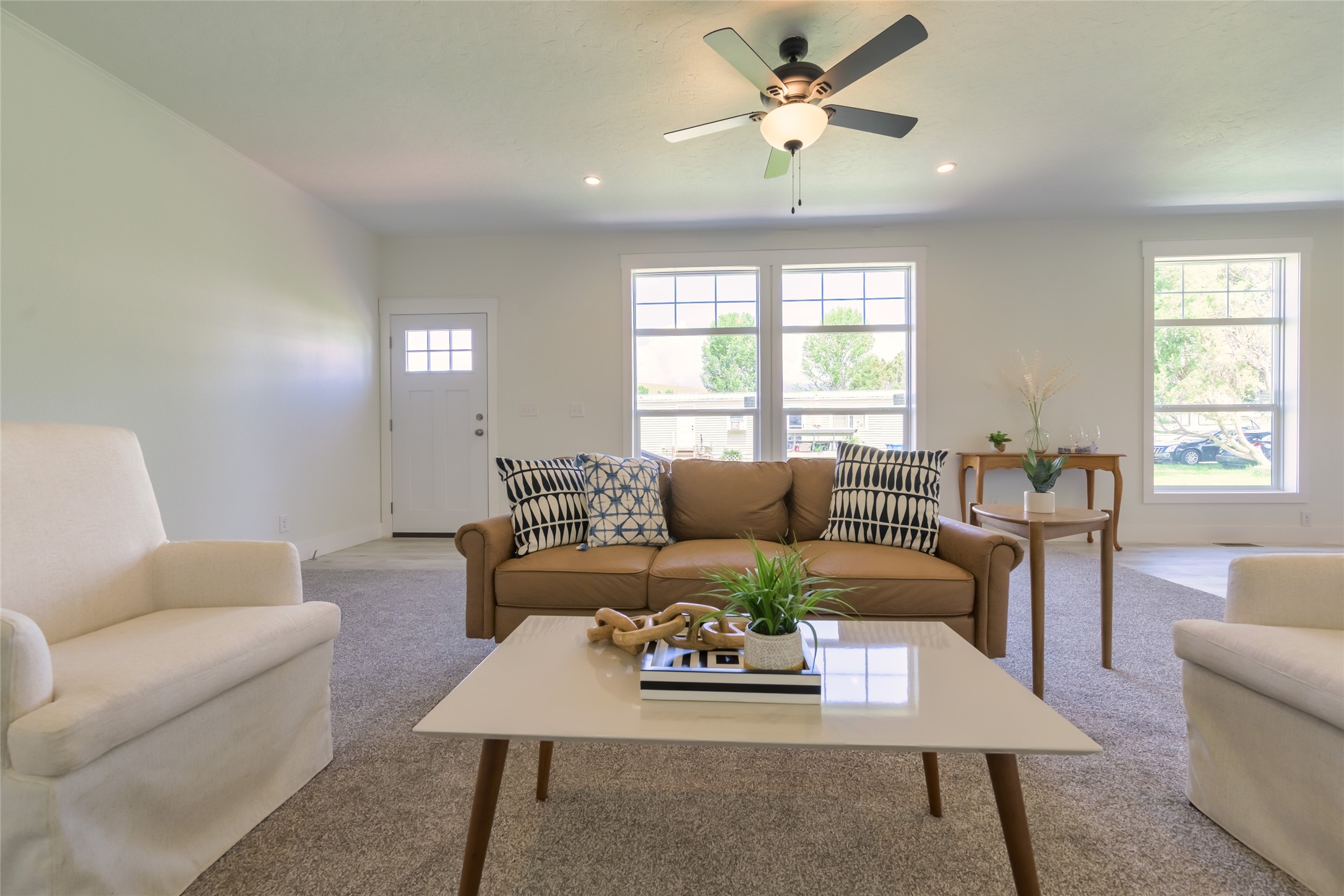 Missoula, Montana 59808, United States, 3 Bedrooms Bedrooms, ,2 BathroomsBathrooms,Residential,Active,160799