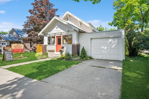 Photo of 541 Spokane Avenue, Whitefish, MT 59937 (MLS # 30065948)