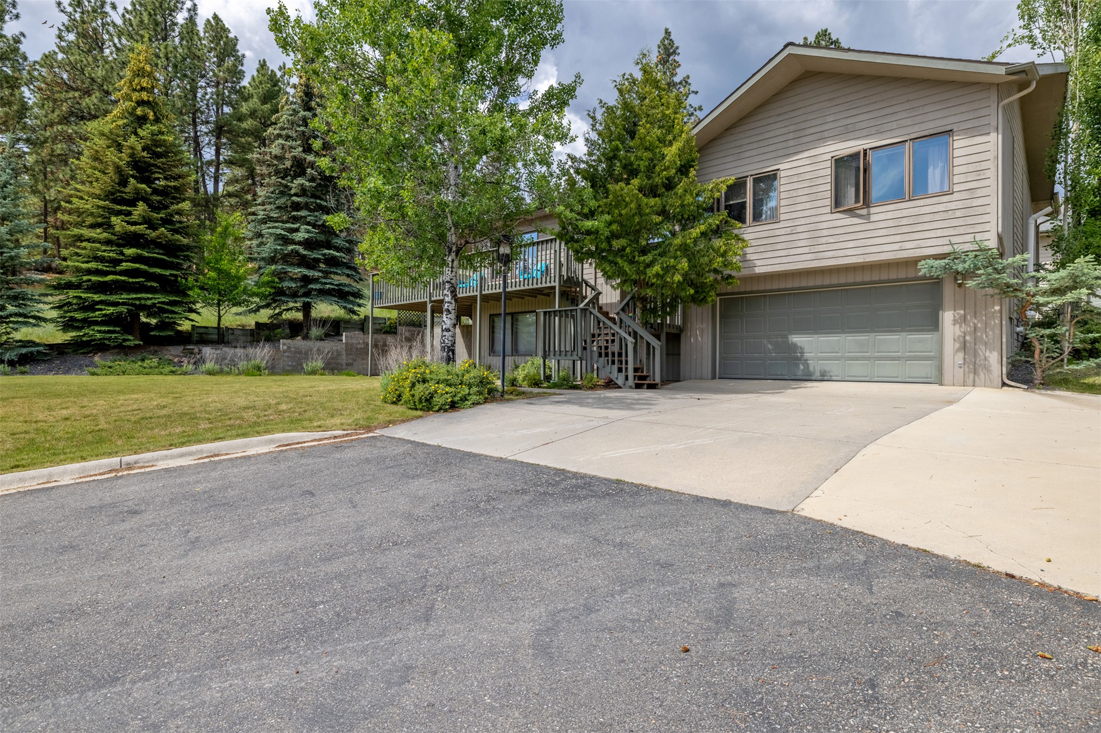 6 Hidden Valley Drive