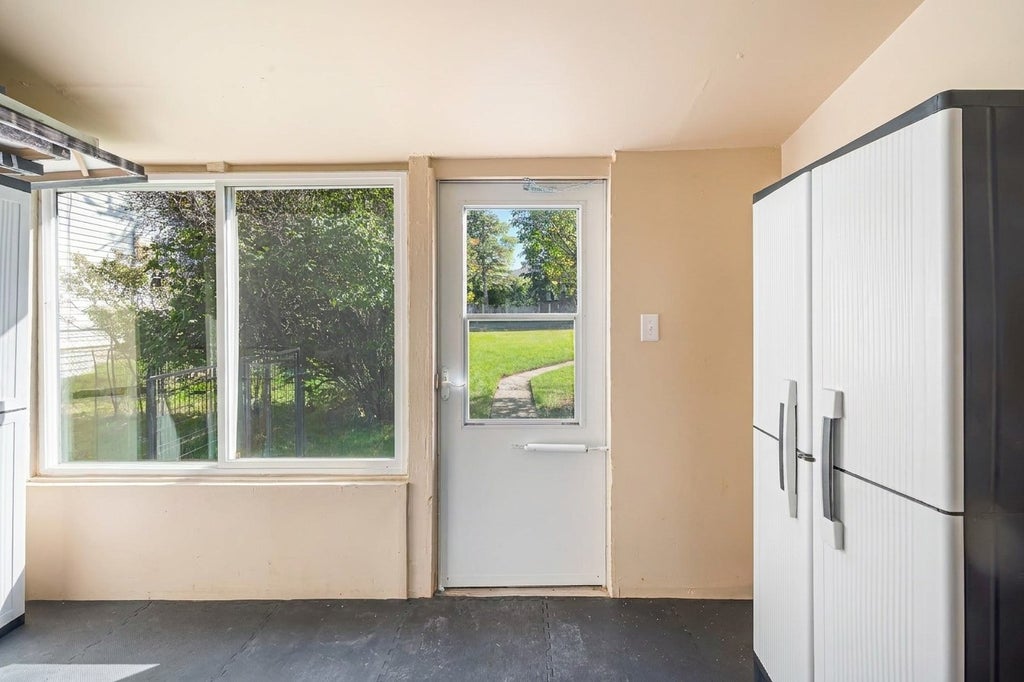 Photo of 1618 Livingston Avenue, Helena, MT 59601 (MLS # 30078438)