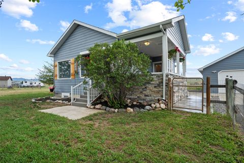 Tiny photo for 5941 Porter Avenue, Butte, MT 59701 (MLS # 30071967)