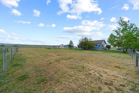 Tiny photo for 5941 Porter Avenue, Butte, MT 59701 (MLS # 30071967)