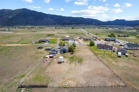 Tiny photo for 5941 Porter Avenue, Butte, MT 59701 (MLS # 30071967)