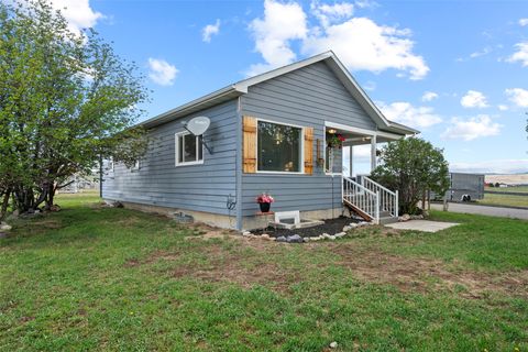 Tiny photo for 5941 Porter Avenue, Butte, MT 59701 (MLS # 30071967)