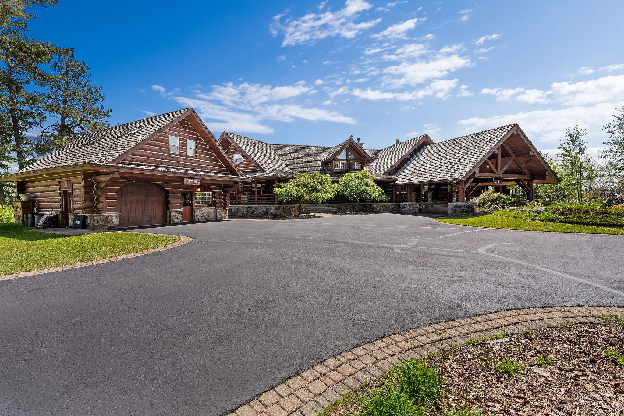 2347 Middle Road