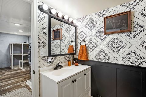 Tiny photo for 64 3rd Avenue S, Stanford, MT 59479 (MLS # 30073320)
