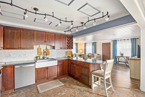 Tiny photo for 64 3rd Avenue S, Stanford, MT 59479 (MLS # 30073320)