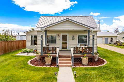 Photo of 64 3rd Avenue S, Stanford, MT 59479 (MLS # 30073320)