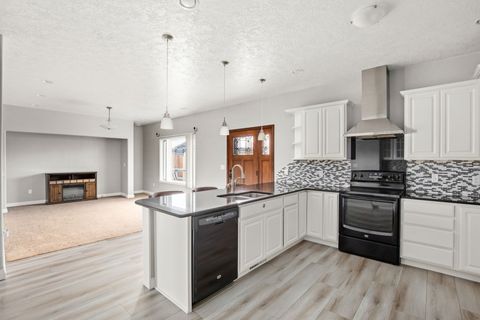 Tiny photo for 64 3rd Avenue S, Stanford, MT 59479 (MLS # 30073320)