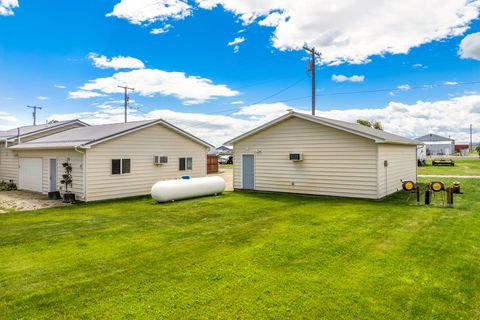 Tiny photo for 64 3rd Avenue S, Stanford, MT 59479 (MLS # 30073320)