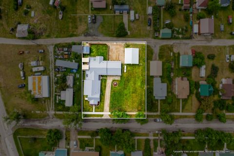 Tiny photo for 64 3rd Avenue S, Stanford, MT 59479 (MLS # 30073320)