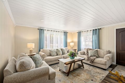 Tiny photo for 64 3rd Avenue S, Stanford, MT 59479 (MLS # 30073320)