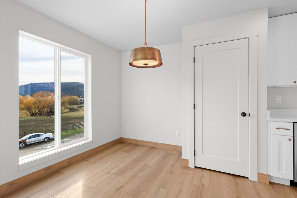 Photo of 865 9th Street W, Kalispell, MT 59901 (MLS # 30061839)