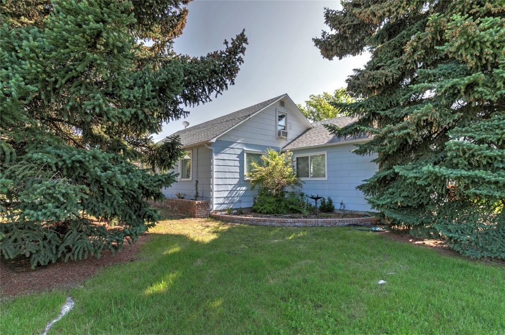 Photo of 232 Kurtz Lane, Hamilton, MT 59840 (MLS # 30078827)