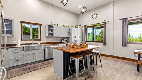 Tiny photo for 184 Longrider Lane, Lakeside, MT 59922 (MLS # 30073269)